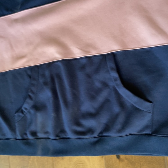 ARMADA Sweatshirt - Picture 4 of 6